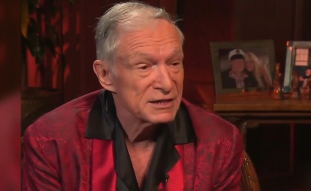 For Sale: Hugh Hefner's Bordeaux Robe (Photo: From "Good evening with Guy Pines", Rainbow 12)