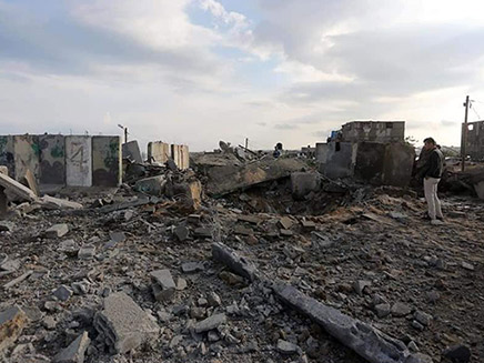 נזקי תקיפה בעזה, אתמול (צילום: כלי תקשורת פלסטיניים, חדשות)