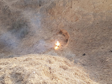 בלון התבערה שנחת בשטח ישראל, אתמול (צילום: כיבוי אש - קיבוץ בארי, חדשות)