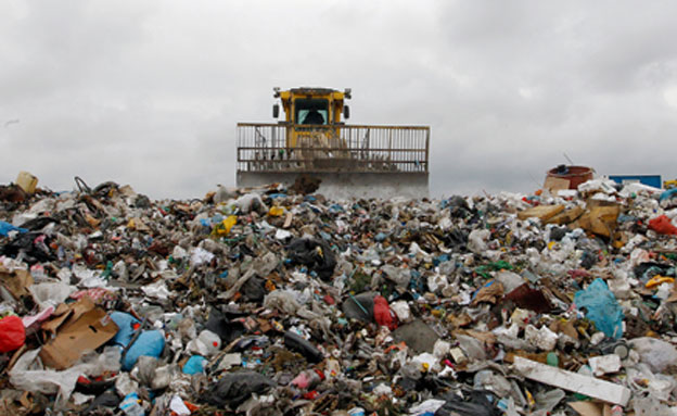 העיר שמייצרת הכי הרבה פסולת בארץ (צילום: רויטרס, חדשות)