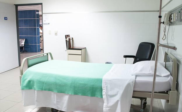 חדר בבית חולים (צילום: martha dominguez de gouveia on unsplash)