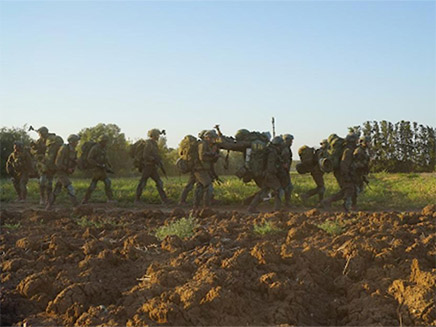 אימון מגלן בקפריסין (צילום: דובר צה