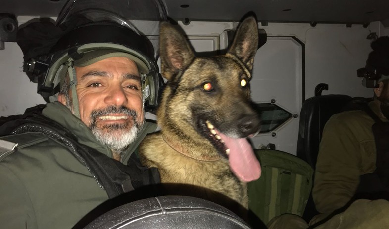 הכלב הקטור (צילום: חטיבת דוברות המשטרה)