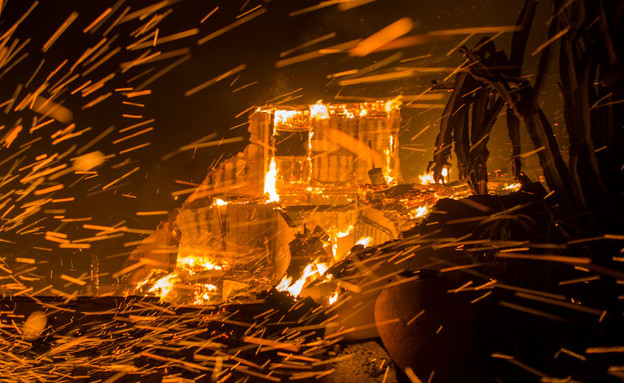 שריפה בקליפורניה (צילום:  Getty Images David McNew)