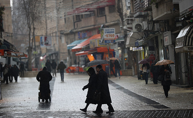 הגשם ייחלש בשעות הצהריים, אריכון (צילום: Yonatan Sindel/Flash90, חדשות)