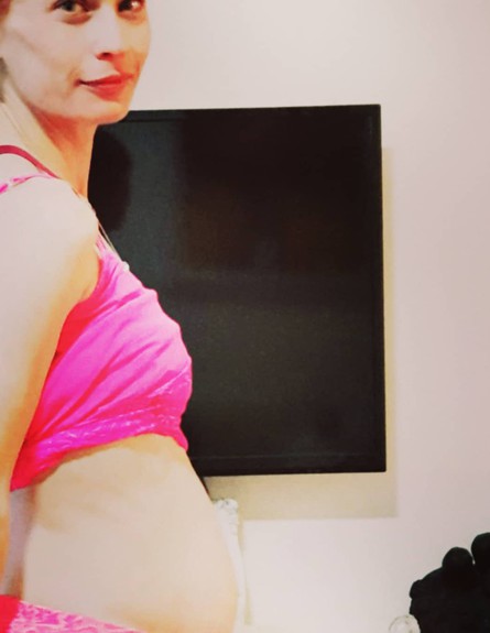 לוסי דוביצ'יק בהריון שני​ (צילום: מתוך האינסטגרם של לוזה דובינצ'יק, מתוך instagram)