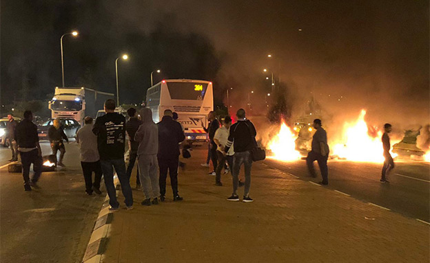 מחאת תושבי העוטף, אמש (צילום: דוברות המשטרה, חדשות)