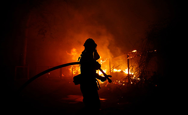 13,000 בתים נשרפו (צילום: רויטרס, חדשות)