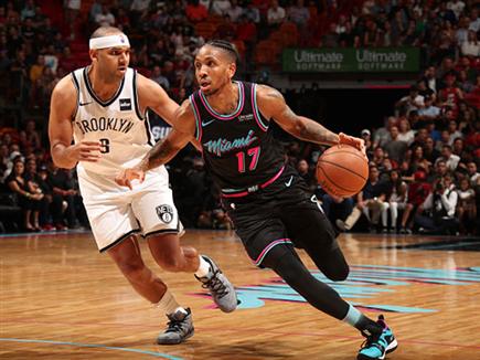 ברוקלין הפתיעה (צילום: Issac Baldizon/NBAE via Getty Images) (צילום: ספורט 5)