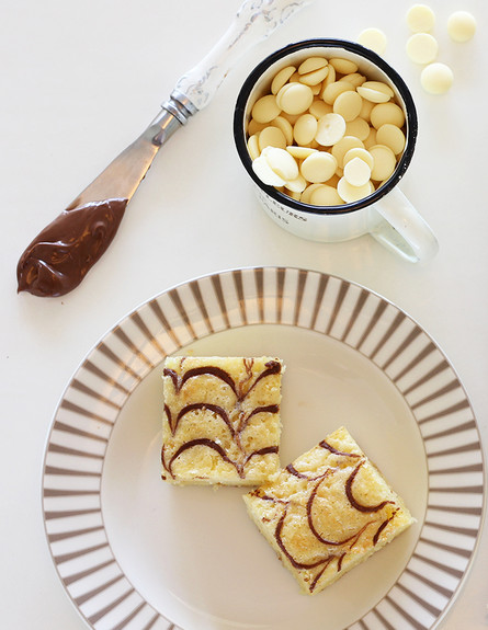 בלונדיז משויישים בממרח שוקולד (צילום: ענבל לביא, mako אוכל)