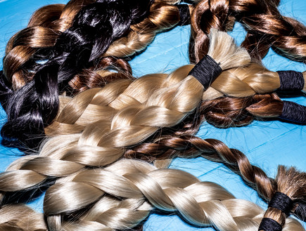 תרומת שיער (צילום: By Natalia Rezanova, shutterstock)