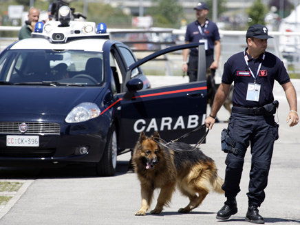 כוחות משטרה באיטליה, ארכיון (צילום: רויטרס, חדשות)