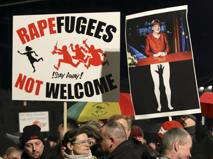 שנאת המהגרים עולה, ועמה גם האנטישמיות (צילום: רויטרס, חדשות)