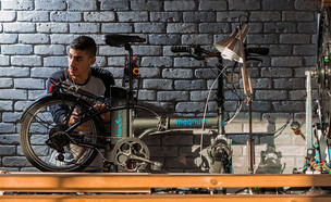 אופניים חשמליים (צילום: בני גמזו לטובה)