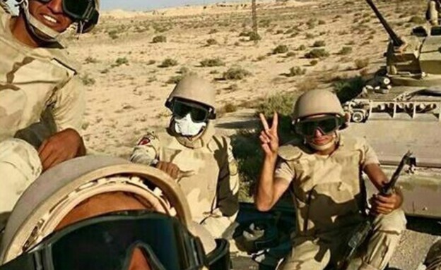 חיילים מצרים בצפון סיני (צילום: twitter)