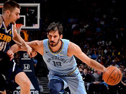 שיא עונתי לא הספיק. כספי (צילום: Bart Young/NBAE via Getty Images) (צילום: ספורט 5)