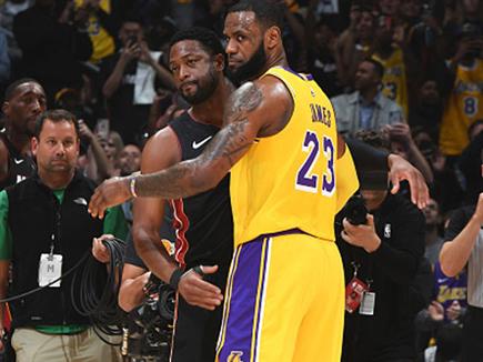 היה מרגש (צילום: Andrew D. Bernstein/NBAE via Getty Images) (צילום: ספורט 5)