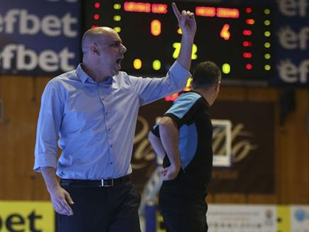 יופי נדב (FIBA) (צילום: ספורט 5)