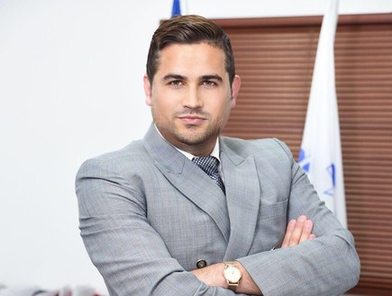 עורך דין טל שלמה אדרי (צילום: מיכאל אבוטבול - 