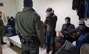 המשטרה עצרה 22 שב"חים בטמרה (צילום: דוברות המשטרה, חדשות)