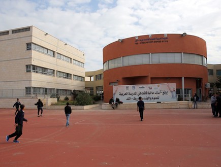 בית הספר הערבי למדעים והנדסה בלוד, שעמותת תובנות בחינוך פועלת בו (צילום: עופר וקנין, TheMarker)