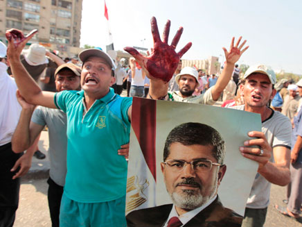 הפגנות אלימות אחרי המהפיכה במצרים, ארכיו (צילום: רויטרס, חדשות)