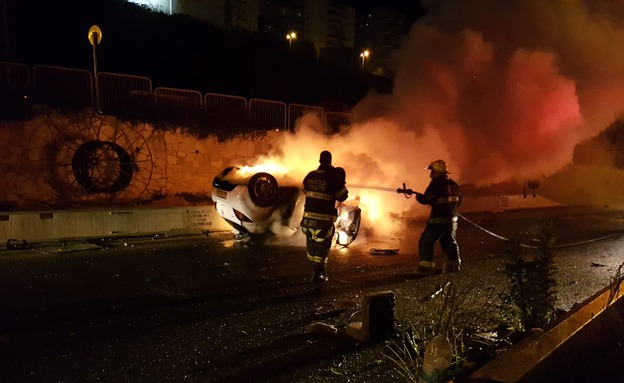 "לא ניתן היה להתקרב". זירת האירוע (צילום: חיים עטיה תיעוד מבצעי מד"א, חדשות)