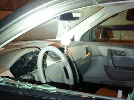 ניפץ 40 חלונות של רכבים ברובע ז' (צילום: דוברות המשטרה, חדשות)