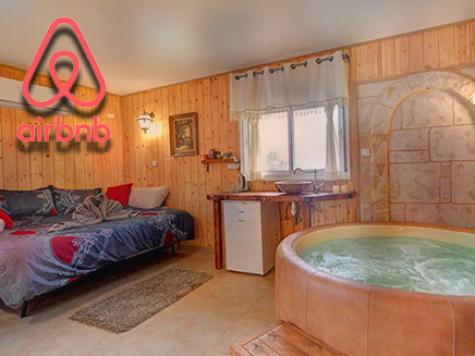 דירה בשטחים שמוצעת ב-Airbnb (צילום: Airbnb, החדשות)