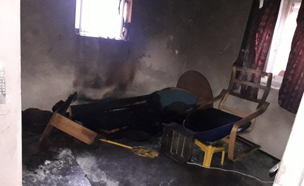 בן 84 נהרג בשרפה שפרצה בביתו (צילום: דוברות כבאות והצלה מחוז צפון, חדשות)