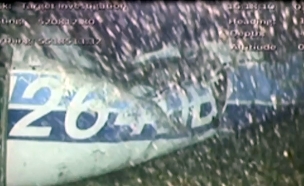 שברי המטוס מתחת לים (צילום: רויטרס, חדשות)