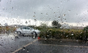 שבת חורפית: גשמים וחשש משיטפונות (צילום: אלעד זוהר, חדשות 2)