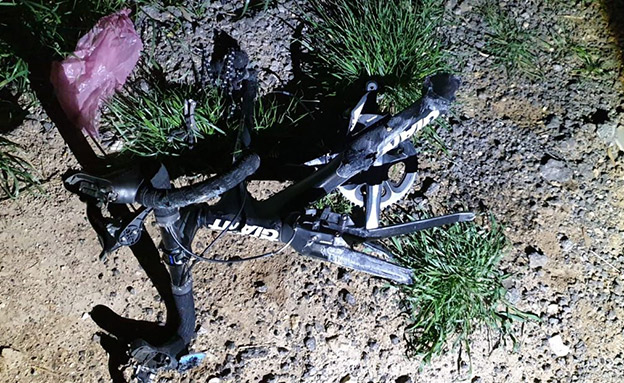 האופניים של הרוכב שנהרג (צילום: דוברות המשטרה, חדשות)
