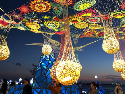 פסטיבל המנורות  (צילום: ריטה גולדשטיין, mako אוכל)