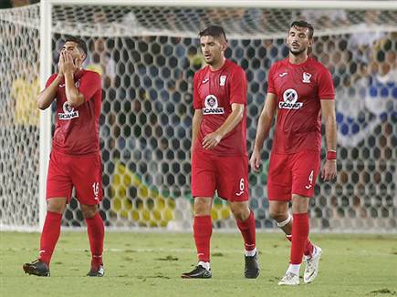 "רוצים לנצח בשביל עצמנו". שחקני סכנין (צילום: אלן שיבר) "רוצים לנצח בשביל עצמנו". שחקני סכנין (צילום: אלן שיבר)