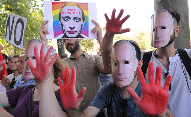 מחאה במדריד נגד ההומופוביה ברוסיה (צילום: Denis Doyle / Stringer, Getty Images)