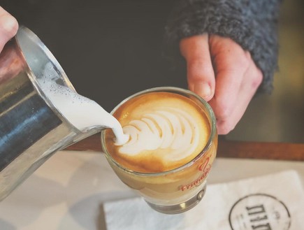 קפה תות חיפה קפה תות חיפה