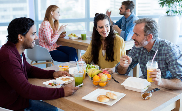 כך תגרמו לעובדים להרגיש בבית (צילום: By Dafna A.meron, shutterstock)