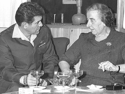 הרמטכ"ל דאז דדו ורה"מ מאיר