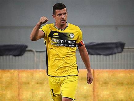 בצ'יראי. האופציה תמושש (עודד קרני)