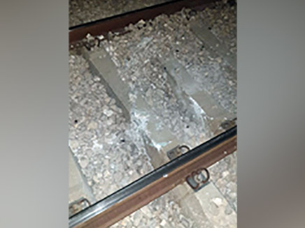 הנזק למסילה (צילום: רכבת ישראל, חדשות)
