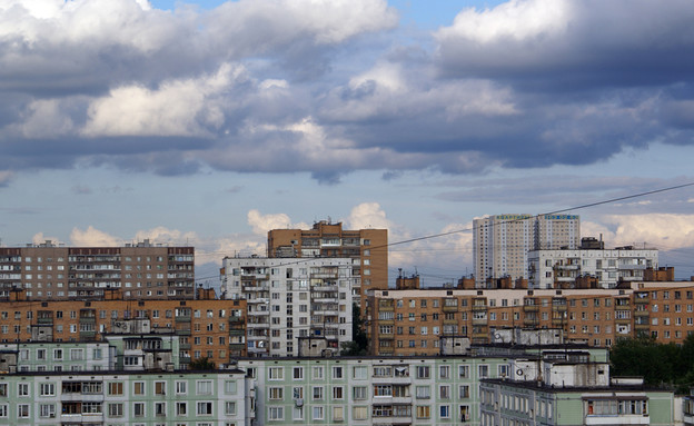 שיכונים במוסקבה (צילום: Valery Shanin, ShutterStock)