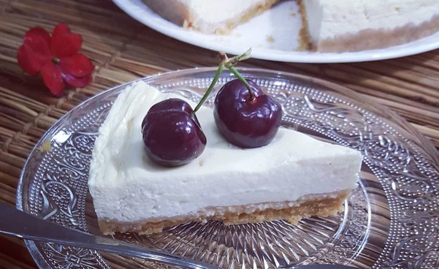 פרוסת עוגת גבינה מהמיקרו פרוסת עוגת גבינה מהמיקרו