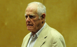ג'יימס סולטר (צילום: Tulane Public Relations; ויקיפדיה)
