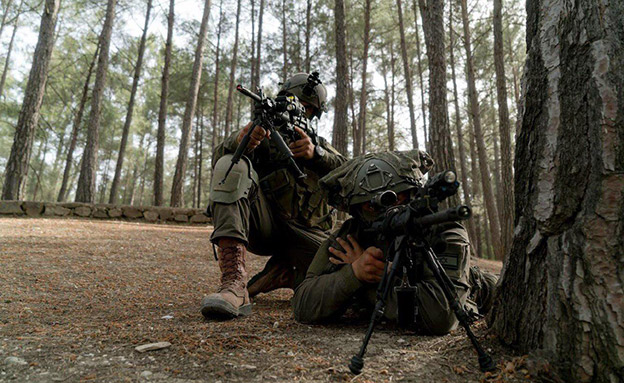 לוחמי אגוז על אדמת קפריסין (צילום: דובר צה"ל‎, חדשות)