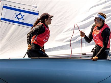 הישג נאה לצמד הישראליות (צילום: sailing energy) (צילום: ספורט 5)