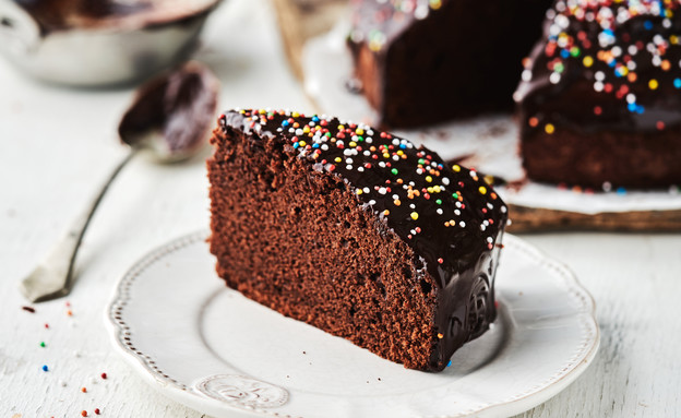 פרוסה של עוגת יום הולדת 