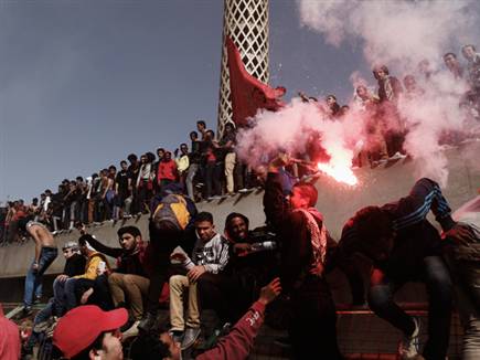 הכדורגל הגיע לשפל אחרי אסון פורט סעיד (Getty) (צילום: ספורט 5)