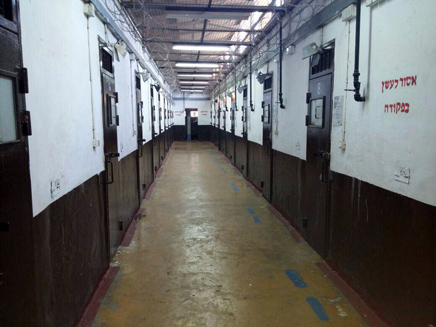 מסדרונות כלא 4 (צילום: דובר צה