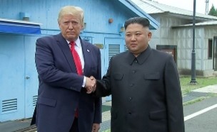 פגישת טראמפ וקים בקוריאה הצפונית (צילום: רויטרס)